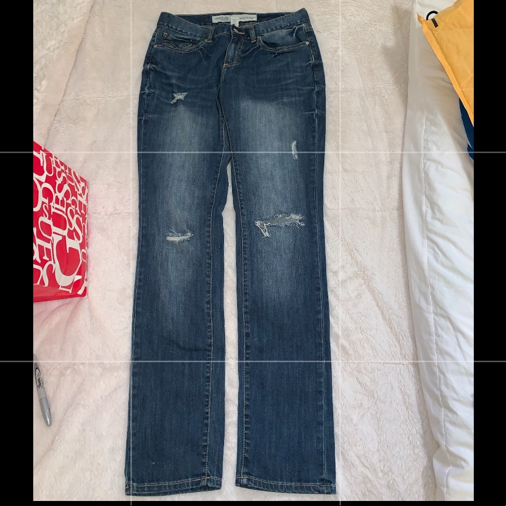 Charlotte Russe - Slouchy Slim - (Size 6)